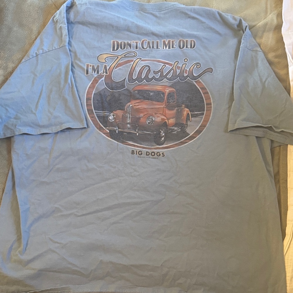 Y2K Big Dogs Light Blue Short Sleeve Classic Car Graphic Tee